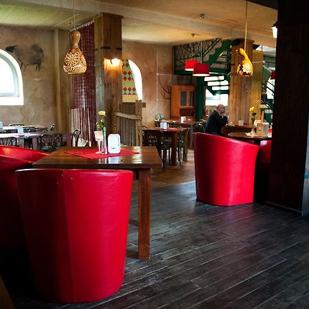 Auto Port Przytoczna Bed & Breakfast Nowa Niedrzwica Eksteriør bilde